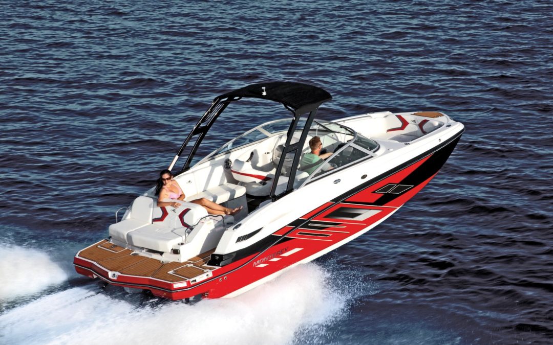 2018 MONTEREY M4 DECKBOAT