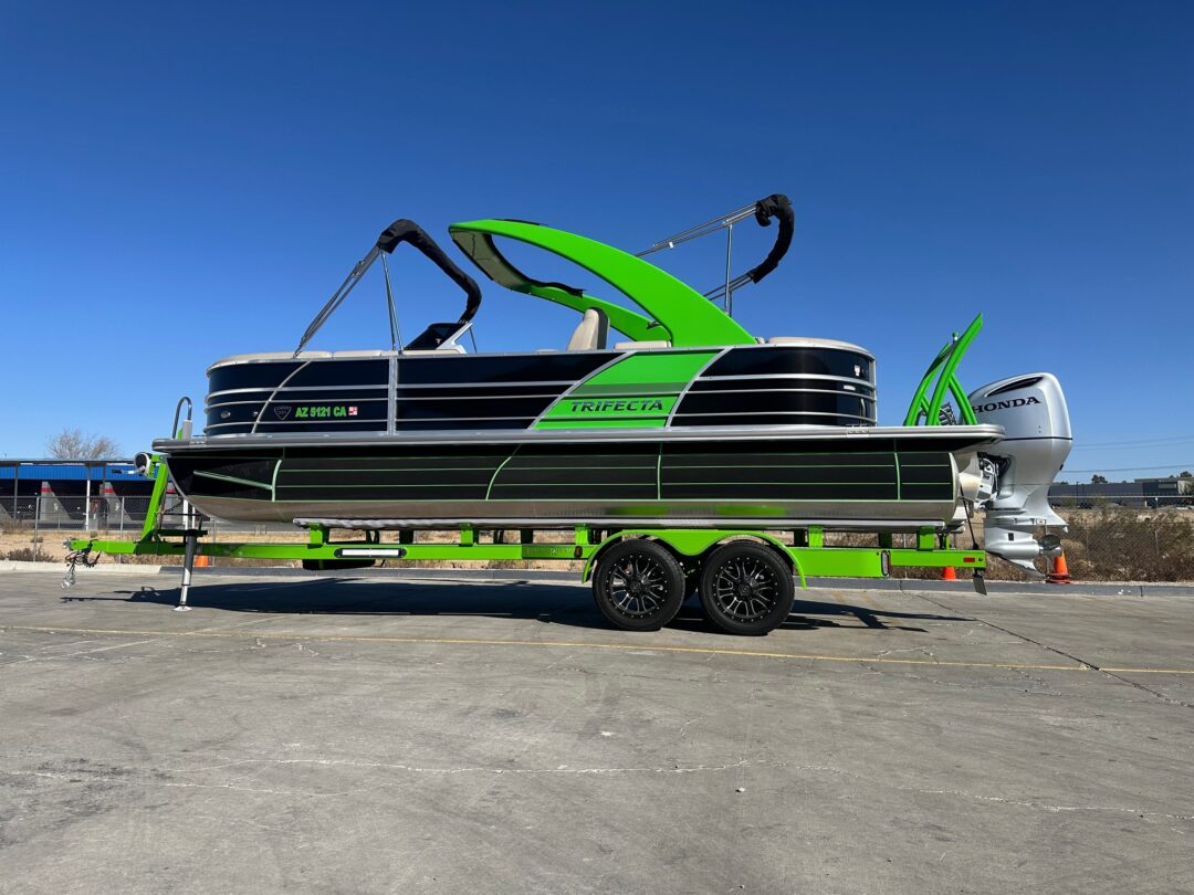 2018 Trifecta 25 Sport S Series 3.0 + Tritoon ***SOLD**