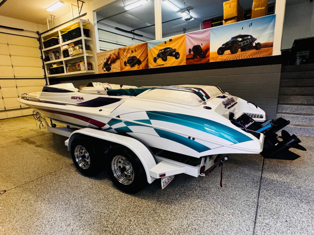 Coming Soon!! 1999 Ultra 21′ Stealth *Mint Condition 5.7L 350 MPI 300HP