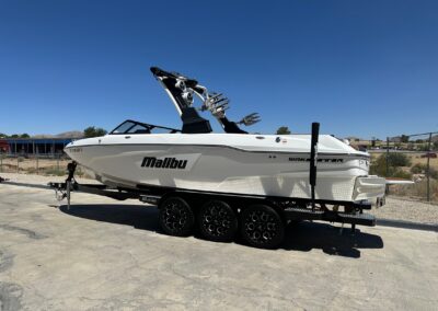2020 Malibu LSV 25 Wakesetter *Loaded and One Of the Nicest on the Market!! 216 hrs