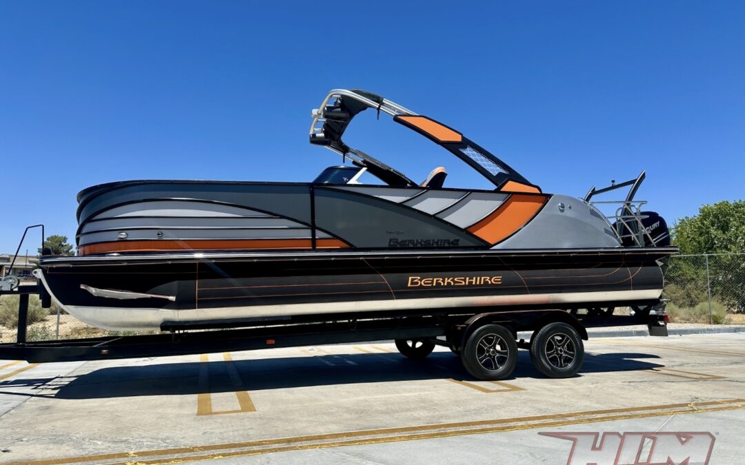 2021 Berkshire 25 CL DC Sport  *Mercury 400* Power Arch- Killer Deal