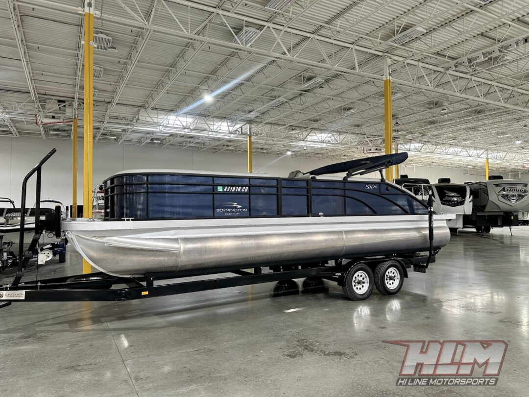 2020 Bennington 25SX Premium Tritoon *Mercury 300HP OB* 170 hrs