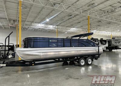 2020 Bennington 25SX Premium Tritoon *Mercury 300HP OB* 170 hrs