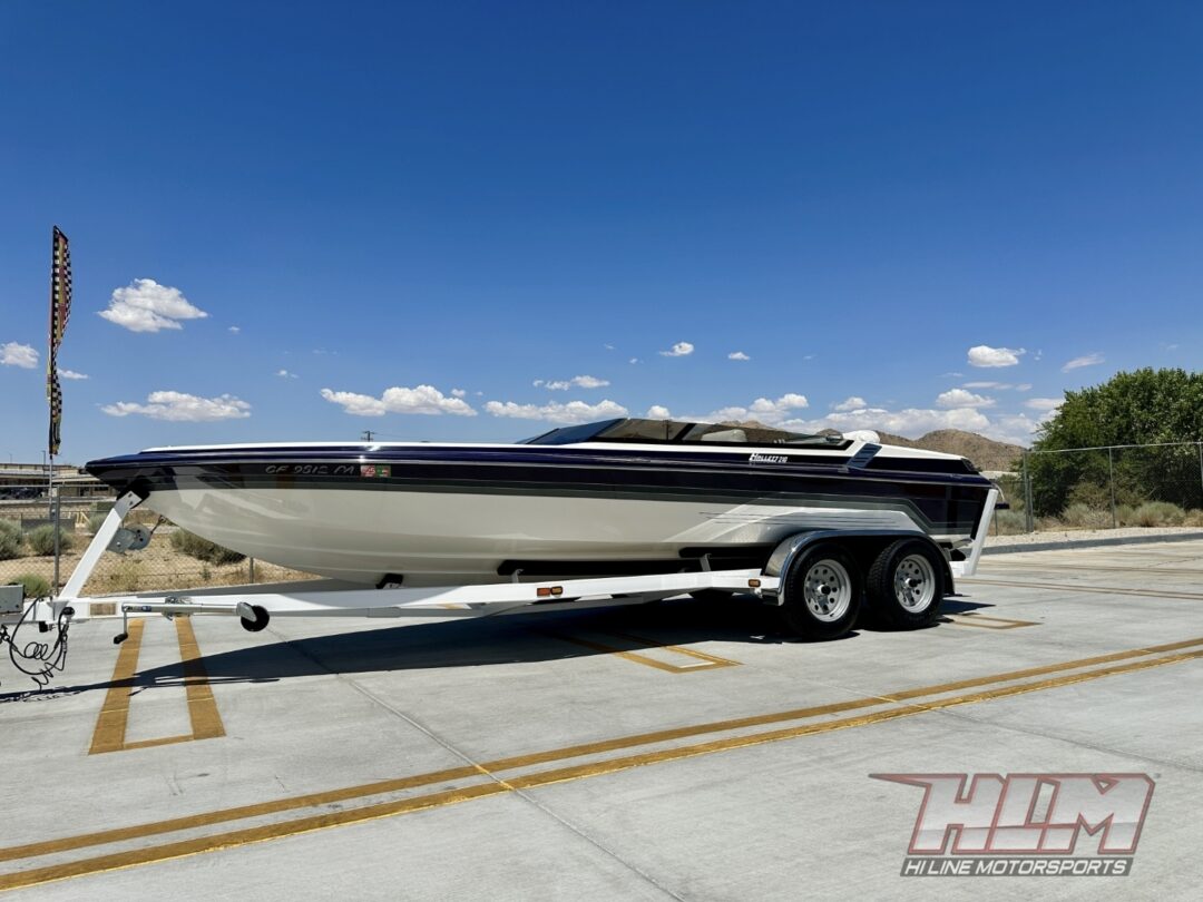 1998 Hallett 210 *Closed Bow *Mercury 502 Magnum 415hp -Imco (Rare Find)
