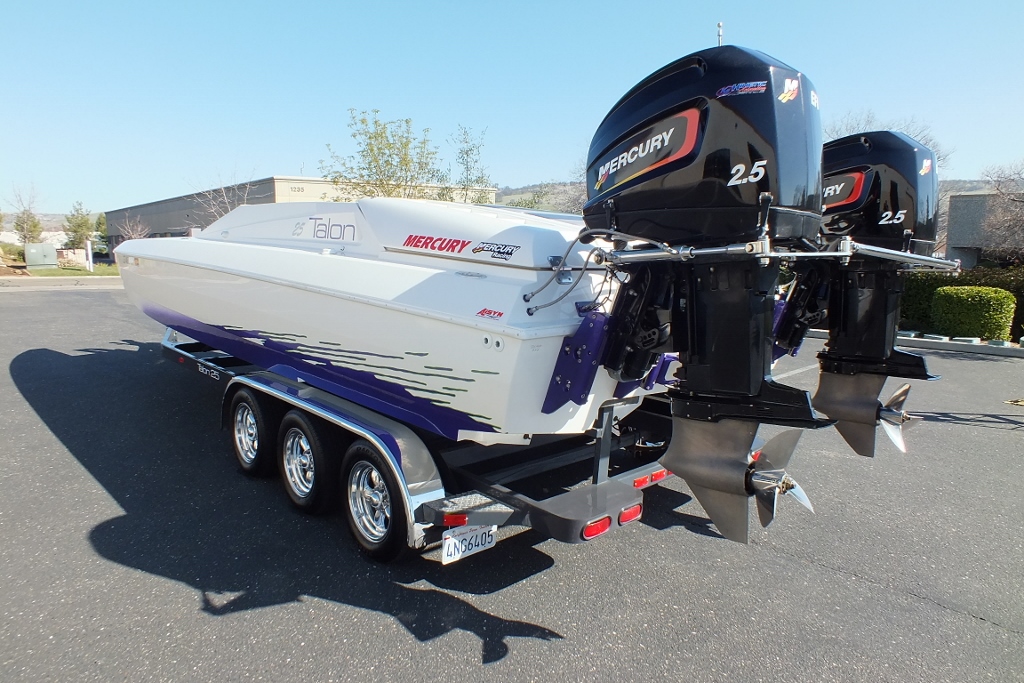 1996 TALON 25 Tunnel cat with Twin 260′ Mercs,SOLD!